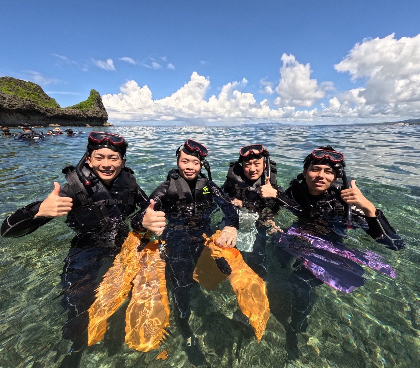 なごがくの先輩方と沖縄旅行にて